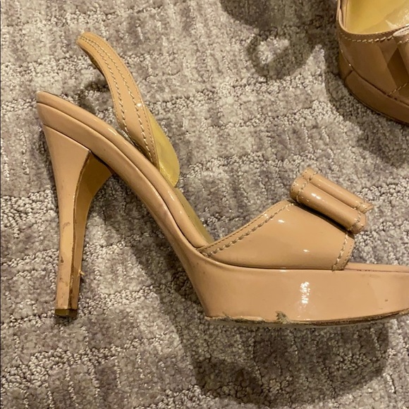 Valentino Patent Leather Bow Heels - Picture 3 of 4